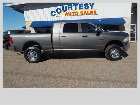Used 2011 RAM 2500 SLT image 11