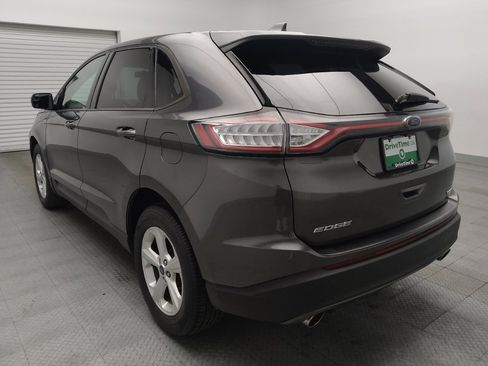 Used 2018 Ford Edge SE w/ Cargo Accessory Package FWD image 5