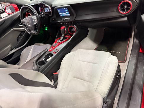 Used 2017 Chevrolet Camaro LT w/ RS Package image 6