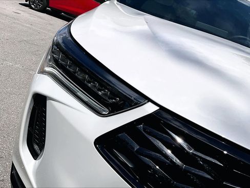 Used 2025 Acura RDX SH-AWD image 28