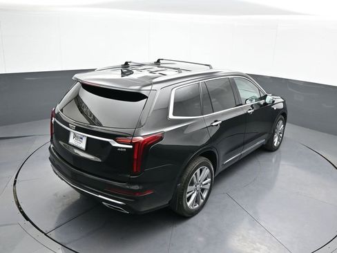 Used 2024 Cadillac XT6 Premium Luxury image 39