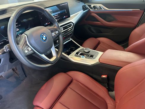 Used 2024 BMW i4 eDrive35 w/ Premium Package RWD image 4