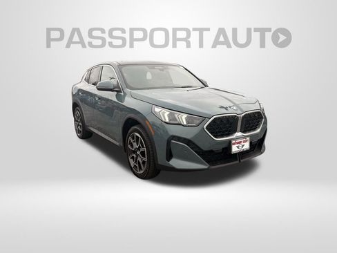 Used 2024 BMW X2 xDrive28i w/ Premium Package image 3