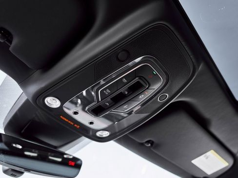 Used 2024 Lamborghini Urus Performante image 92