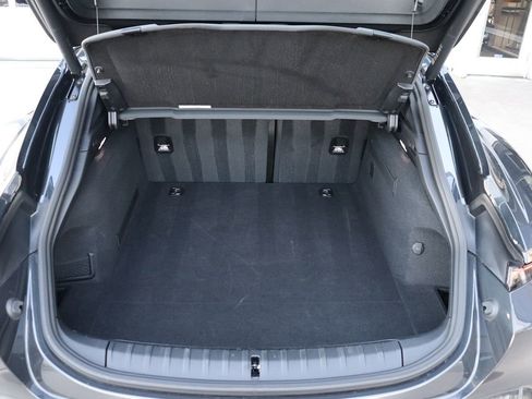 Used 2022 Porsche Taycan 4 Cross Turismo image 53