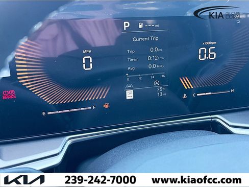 New 2026 Kia Sorento LX FWD image 37