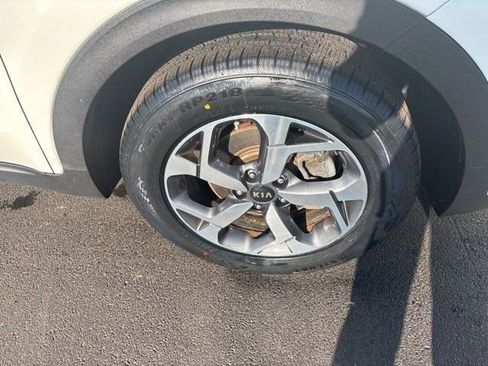 Used 2021 Kia Sportage LX image 41