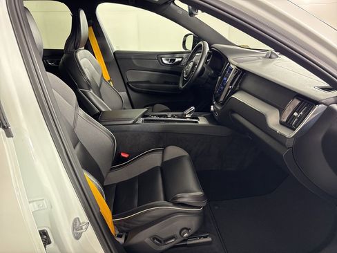 Used 2024 Volvo XC60 T8 Polestar w/ Protection Package Premier image 43
