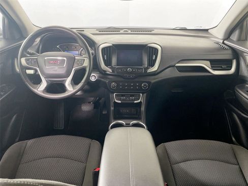 Used 2024 GMC Terrain SLE AWD/4WD image 28