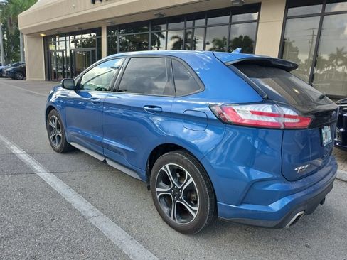 Used 2019 Ford Edge ST w/ Cold Weather Package AWD/4WD image 9
