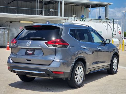 Used 2019 Nissan Rogue SV FWD image 7