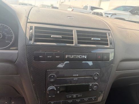 Used 2007 Ford Fusion SE FWD image 15