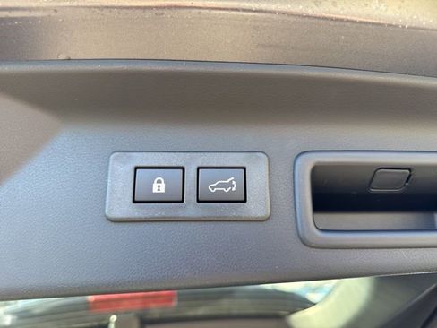 New 2026 Subaru Forester Touring image 25