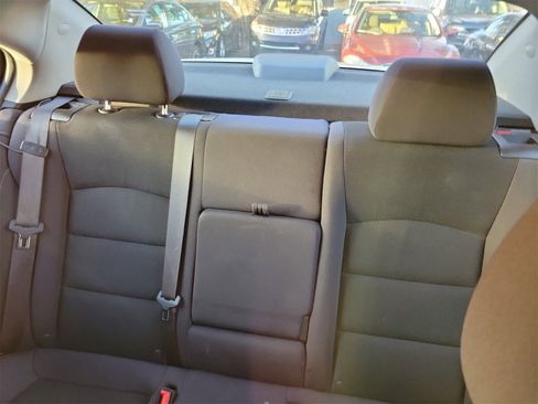 Used 2014 Chevrolet Cruze Eco image 11