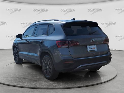 Used 2022 Volkswagen Taos S FWD image 5