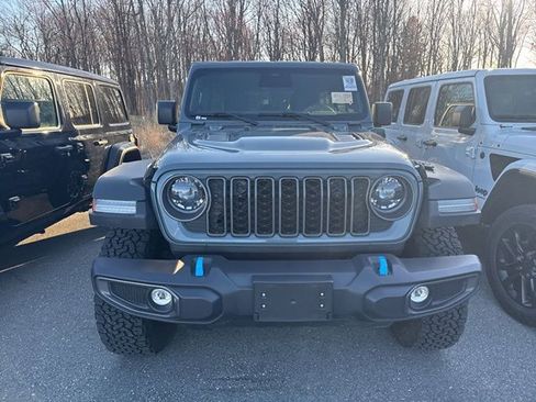 Used 2025 Jeep Wrangler Unlimited Rubicon 4xe w/ Safety Group image 3