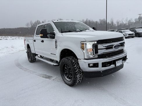 Used 2019 Ford F250 XLT w/ XLT Value Package image 7