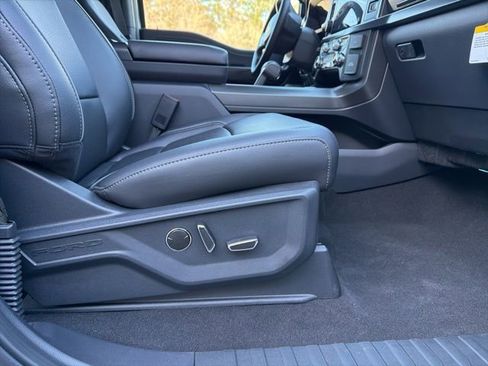 New 2025 Ford F150 Lariat w/ Equipment Group 502A High image 16