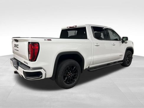 Certified 2024 GMC Sierra 1500 Elevation w/ LPO, Elevation Black Package AWD/4WD image 9