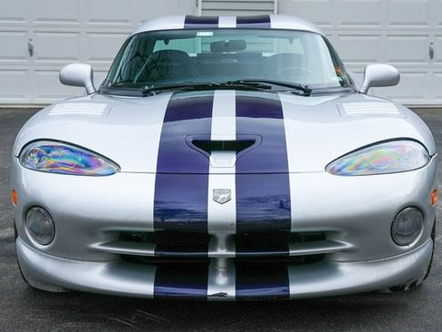 Used 1998 Dodge Viper GTS RWD image 13
