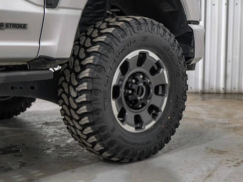 Used 2024 Ford F250 Lariat w/ Lariat Ultimate Package AWD/4WD image 62
