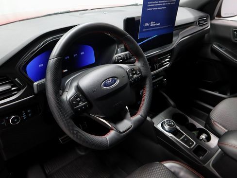 Certified 2023 Ford Escape ST-Line Select w/ Tech Pack #2 image 27