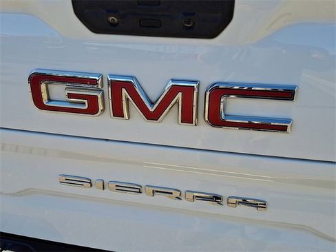 Used 2021 GMC Sierra 1500 AT4 image 26