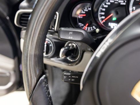 Used 2014 Porsche 911 Turbo S AWD/4WD image 36