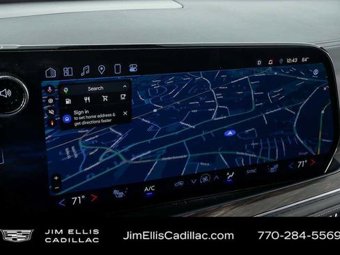 Used 2025 Chevrolet Tahoe LT AWD/4WD image 13