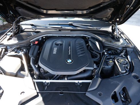 Used 2017 BMW 540i image 23