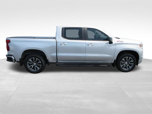 Certified 2022 Chevrolet Silverado 1500 RST AWD/4WD image 7
