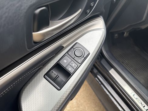 Used 2015 Lexus RC 350 AWD w/ Navigation System Package image 15