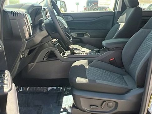 New 2025 Ford Ranger XLT w/ Equipment Group 301A High image 17