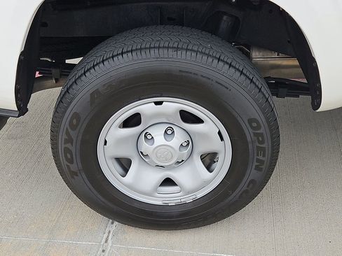 Used 2021 Toyota Tacoma SR w/ SR Convenience Package RWD image 10