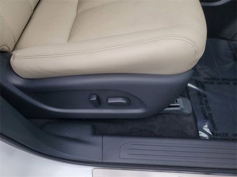 Used 2024 Nissan Murano SL image 36