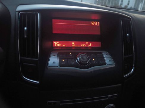Used 2011 Nissan Maxima 3.5 SV w/ Sport Pkg FWD image 9