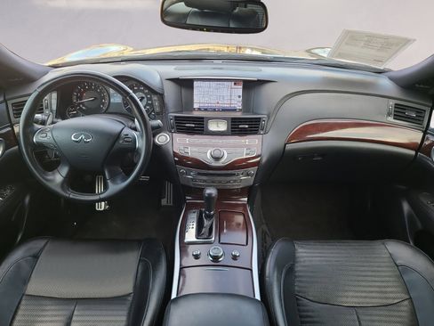 Used 2016 INFINITI Q70 3.7 w/ Sport Package image 18