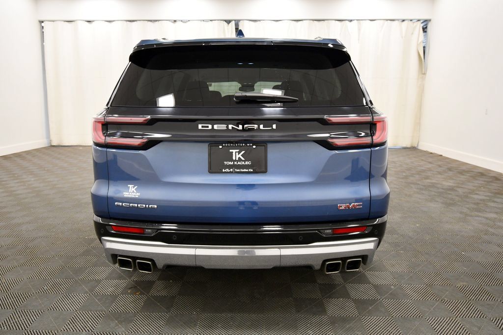 Used 2024 GMC Acadia Denali FWD image 6