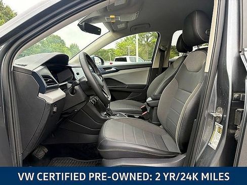 Certified 2022 Volkswagen Taos SE FWD image 18