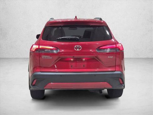 Used 2023 Toyota Corolla Cross XLE w/ Convenience Package FWD image 6