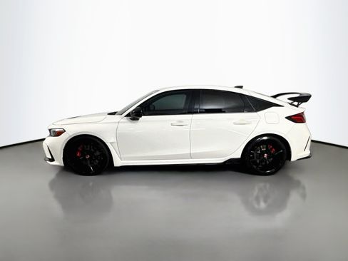 Used 2024 Honda Civic Type R image 6