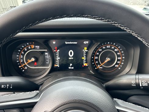 New 2026 Jeep Gladiator Mojave image 11