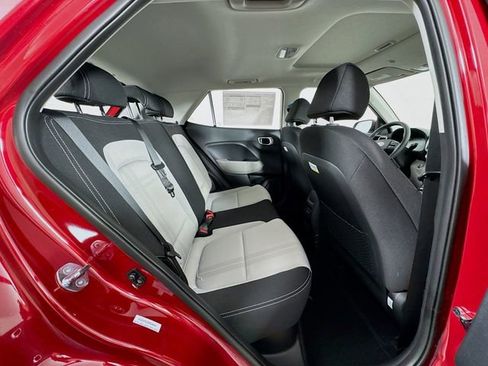 New 2026 Hyundai Venue FWD image 40