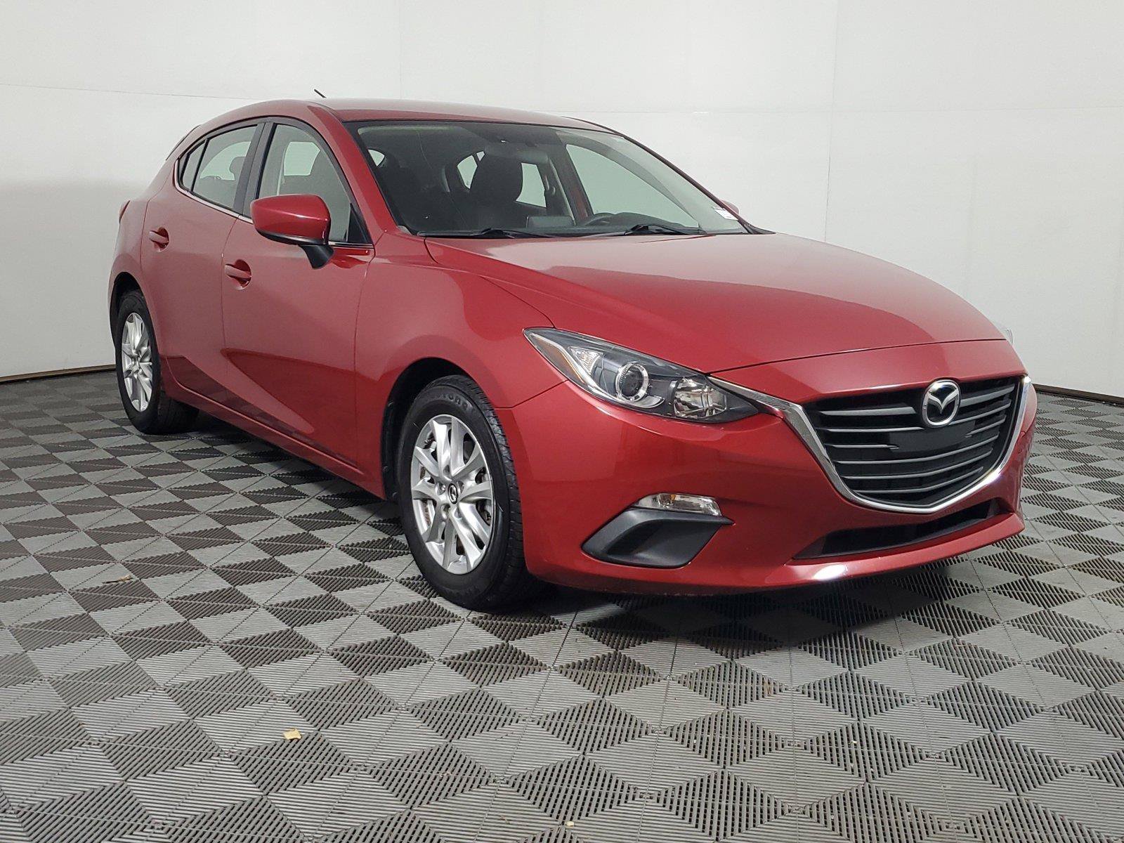 Used 2016 MAZDA MAZDA3 i Sport w/ Preferred Equipment Package FWD image 3