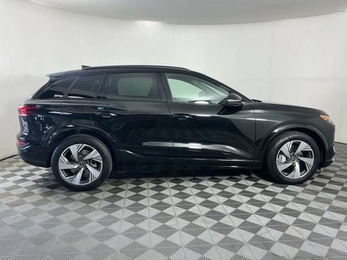 Used 2025 Audi Q6 e-tron Prestige w/ Black Warm Weather Package AWD/4WD image 10