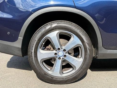 Used 2017 Mercedes-Benz GLC 300 4MATIC Coupe image 22