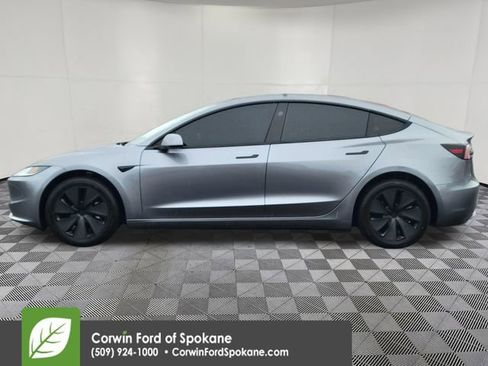 Used 2025 Tesla Model 3 Long Range image 10