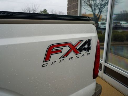 Used 2012 Ford F250 King Ranch w/ King Ranch w/Chrome Pkg image 11