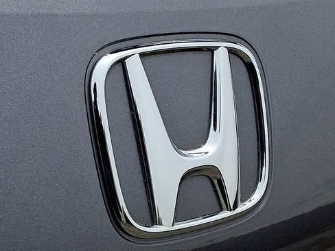 Certified 2024 Honda HR-V EX-L image 30