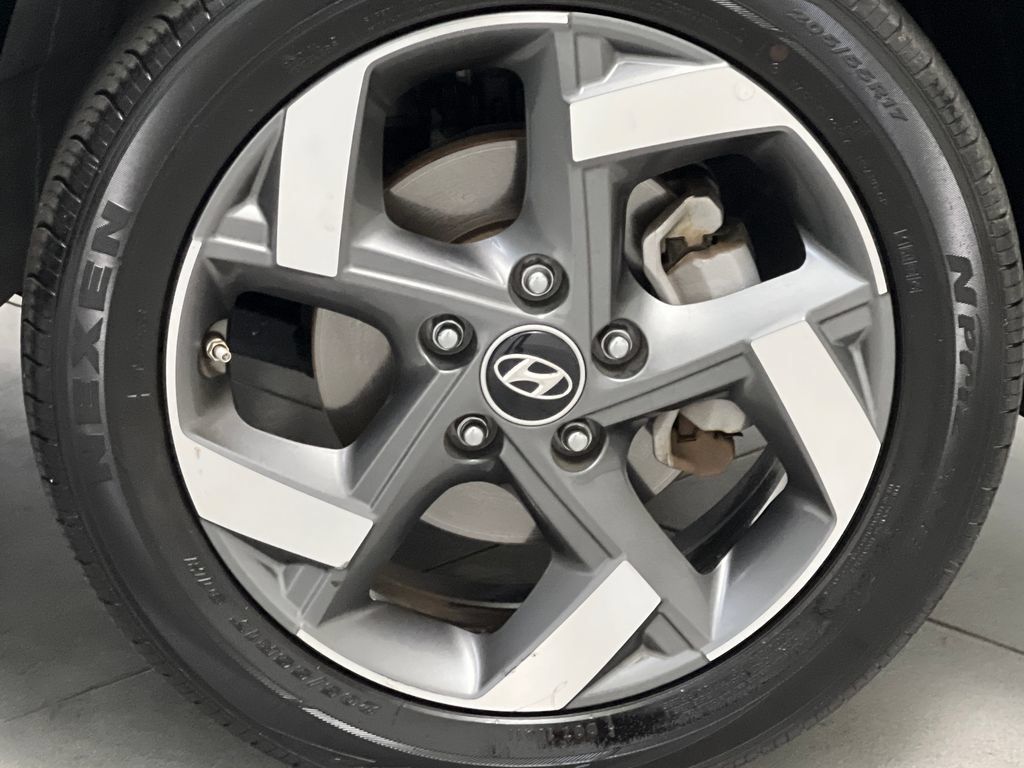 Used 2025 Hyundai Venue SEL FWD image 66